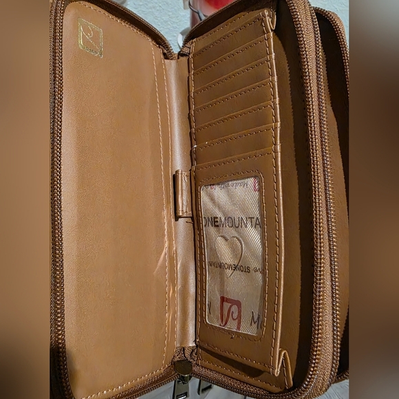 STONE MOUNTAIN Hampton Large Double-Zip Wallet Nutmeg - Picture 4 of 6